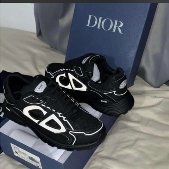 Dior Other - B30 size 10 in men’s .